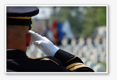 Soldier Saluting In A Cemetery - Memorial Day Marine Salute, HD Png Download, Free Download
