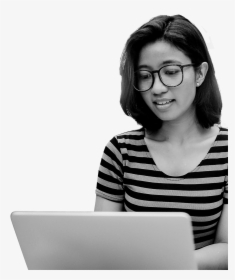 Asian Woman With Glasses Sitting In Front Of Laptop - Girl, HD Png Download, Free Download