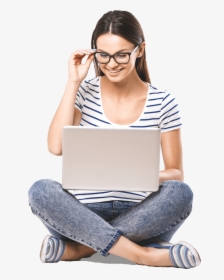 Girl On Laptop - Girl Sitting With Laptop Png, Transparent Png, Free Download