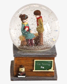 Young Couple Musical Snow Globe - Garden Gnome, HD Png Download, Free Download