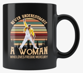 Retro Sunset Never Underestimate A Woman Who Loves - Beer Stein, HD Png Download, Free Download