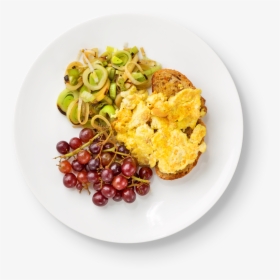 Toast With Scrambled Eggs, Leeks And Grapes - Schnitzel, HD Png Download, Free Download