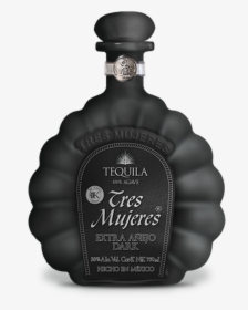 100% Pure Blue Agave Tequila, Dark Amber With Reddish - Tequila 3 Mujeres Extra Añejo, HD Png Download, Free Download