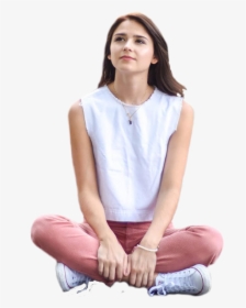 Giovanna Giovannareynaud Soyluna Soylunacast Emilia - Sitting, HD Png Download, Free Download