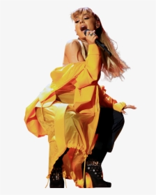 Ariana Grande In Yellow Dress On Stage Png Image - Ariana Grande Yellow Aesthetic, Transparent Png, Free Download