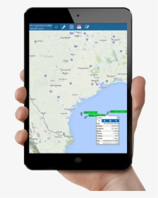 Hand Holding With Map On The Screen - Hands Holding Ipad Mini, HD Png Download - kindpng