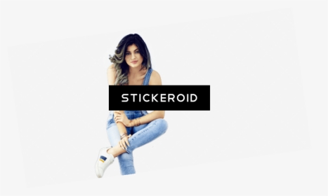 Kylie Jenner Sitting Jeans - Photo Shoot, HD Png Download, Free Download