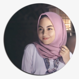 Girl With Hijab - Collagen Produk K Link, HD Png Download, Free Download