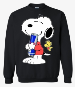 Cute Snoopy Hug Red Bull Can Funny Drinking Shirt Ka01-vivianstores - Snoopy Doctor Who T Shirt, HD Png Download, Free Download