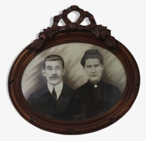 Oval Frame With Knot With Old Couple Portrait"  Src="https - Old Couple Picture Frames, HD Png Download, Free Download