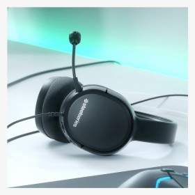 Steelseries Arctis 1 Lifestyle - Steelseries Arctis 1 Review, HD Png Download, Free Download
