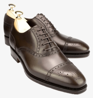 Pair Of Shiny Brown Brogues - Zapatos Negros De Hombre, HD Png Download, Free Download