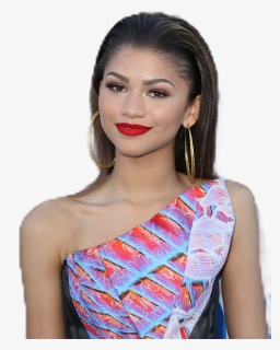 1024 X 1362 - Zendaya With Red Lipstick, HD Png Download, Free Download
