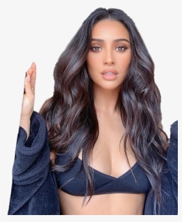 #shaymitchell #pll #emilyfields #adorable - Black Hair Balayage On Brown Skin, HD Png Download, Free Download