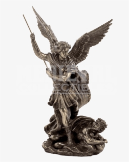 Michael Slaying The Demon With Spear Statue - St Michael Angel Statue, HD Png Download, Free Download